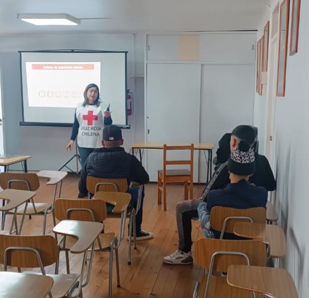 Mediación Penal Juvenil: jóvenes se certifican en primeros auxilios ...